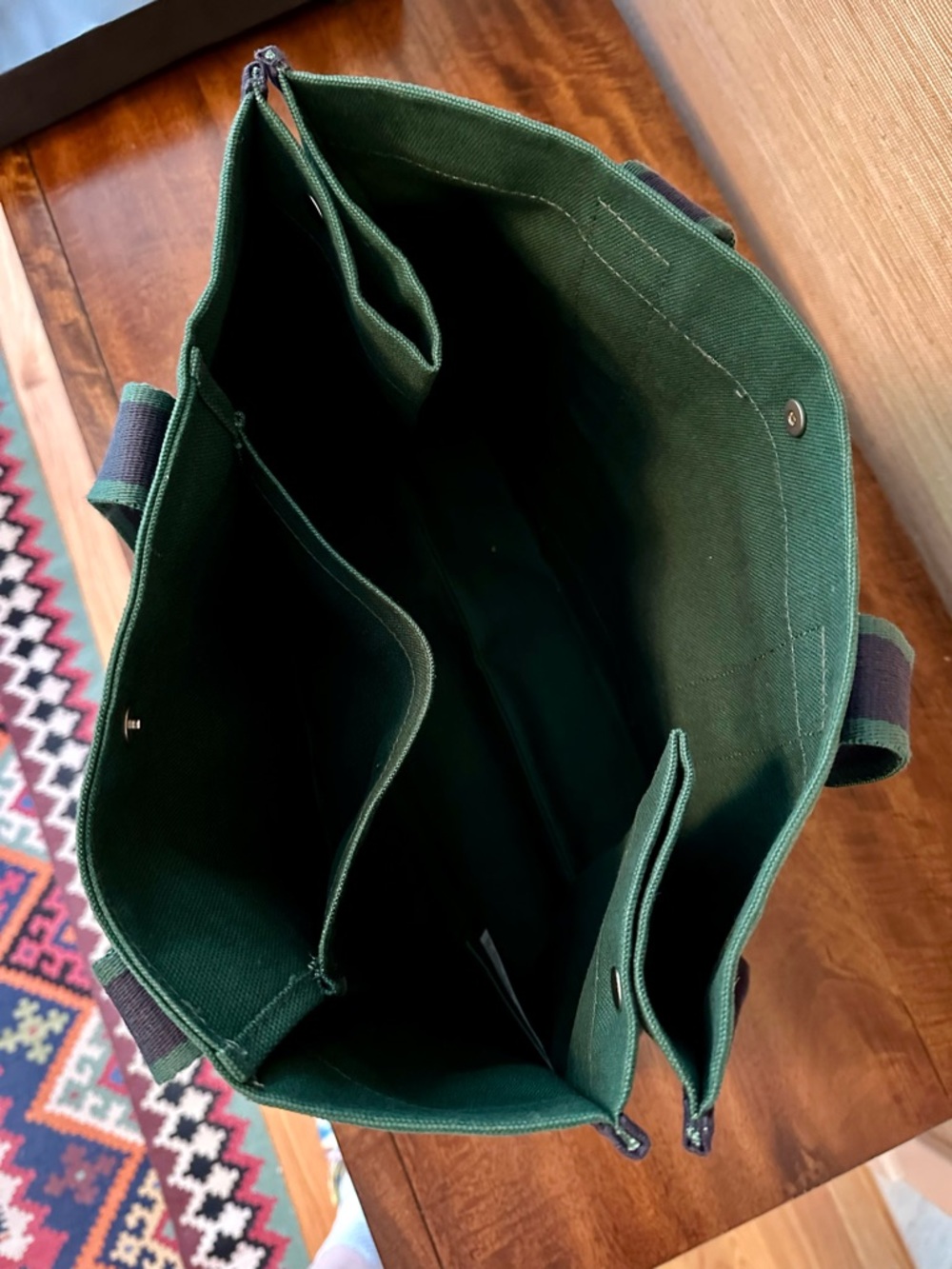Old Navy Green Canvas Tote with pockets + snaps - Picture 3 of 3